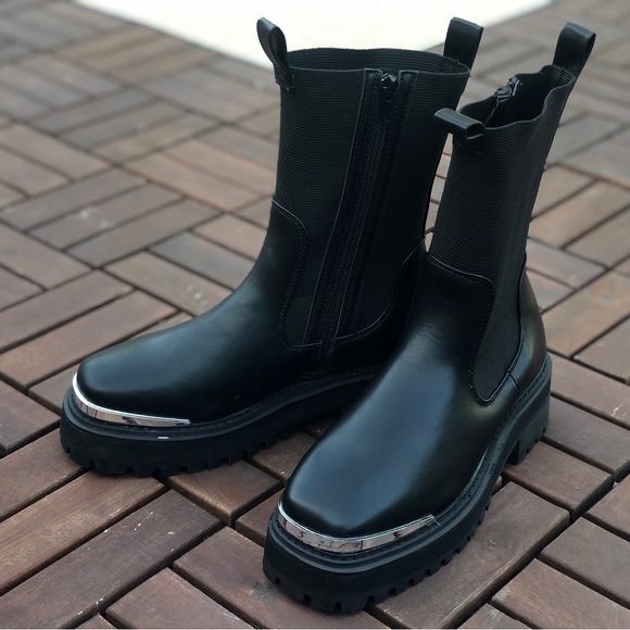 NWT Truffle Collection Black Ankle Combat Boots - Picture 2 of 3